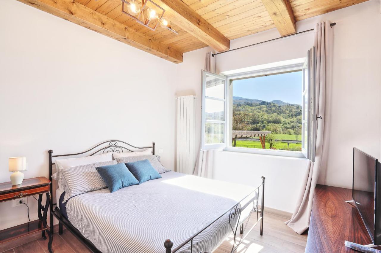 Baciano Azienda Agrituristico Venatoria Capolona Eksteriør billede