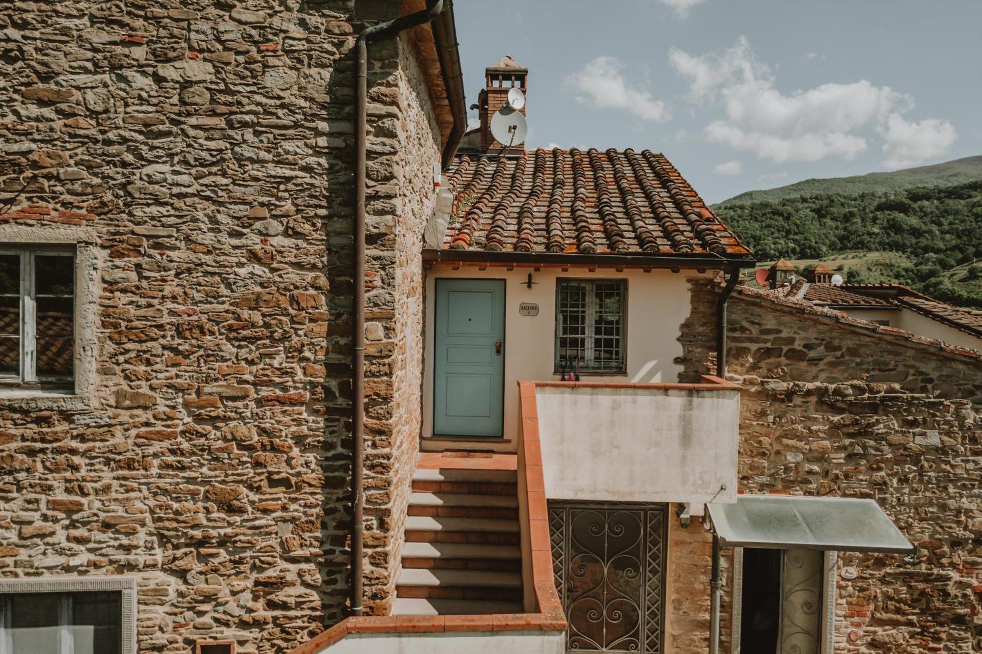 Baciano Azienda Agrituristico Venatoria Capolona Eksteriør billede
