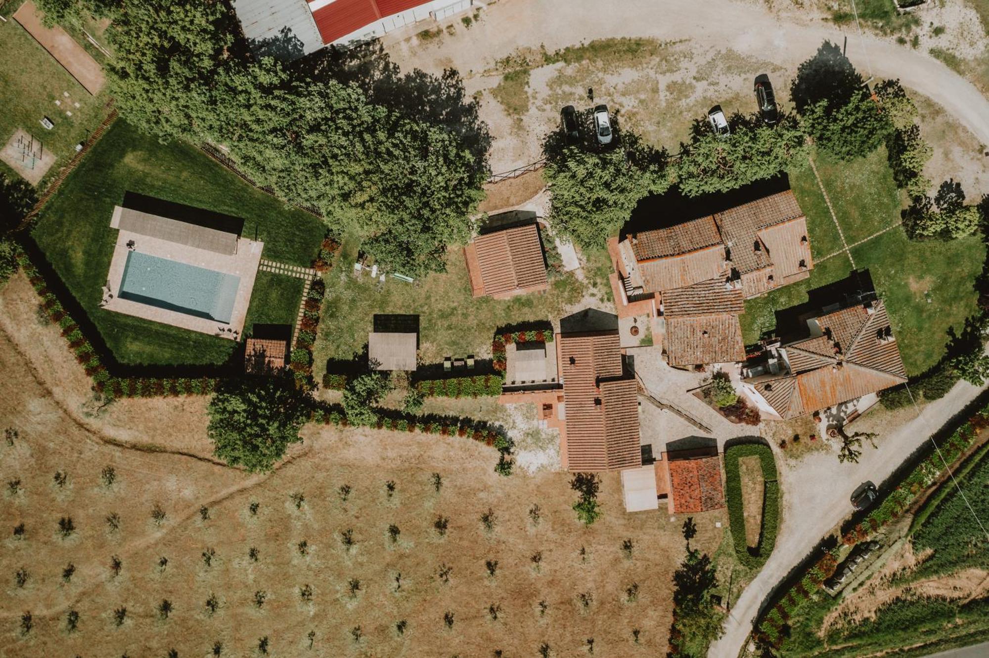Baciano Azienda Agrituristico Venatoria Capolona Eksteriør billede